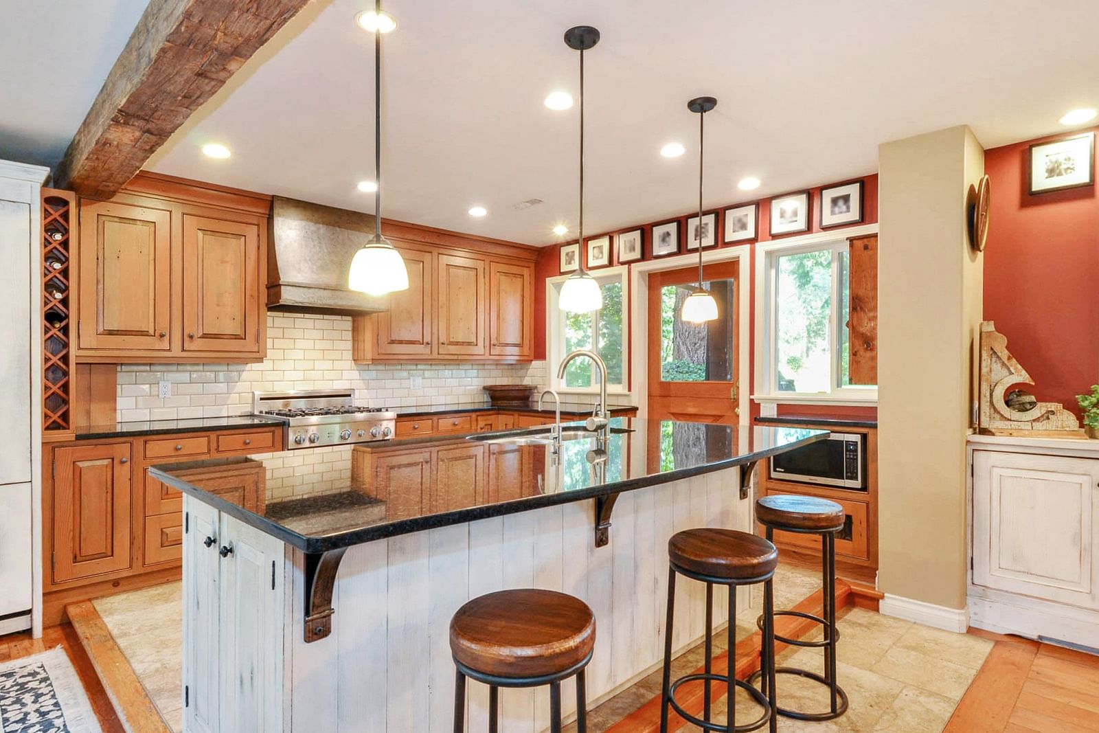 Listing Image 13
