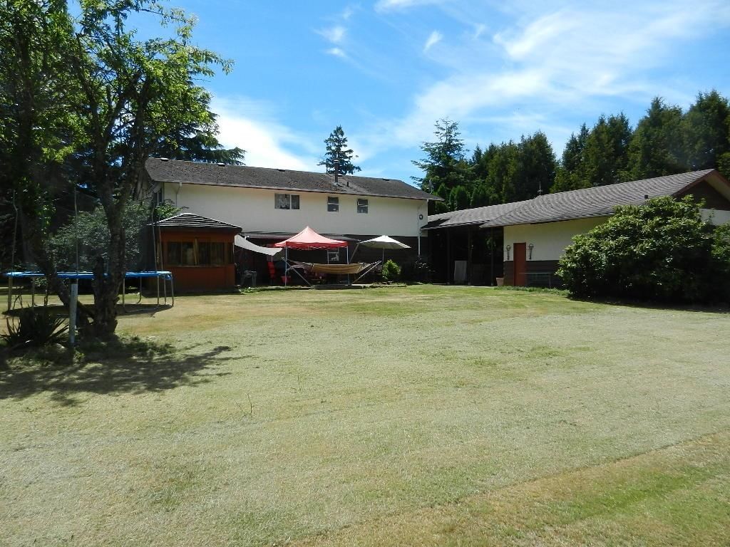 Listing Image 4
