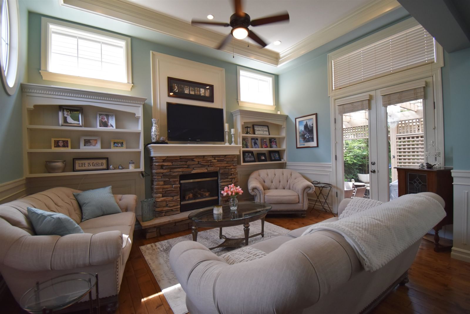 Listing Image 8