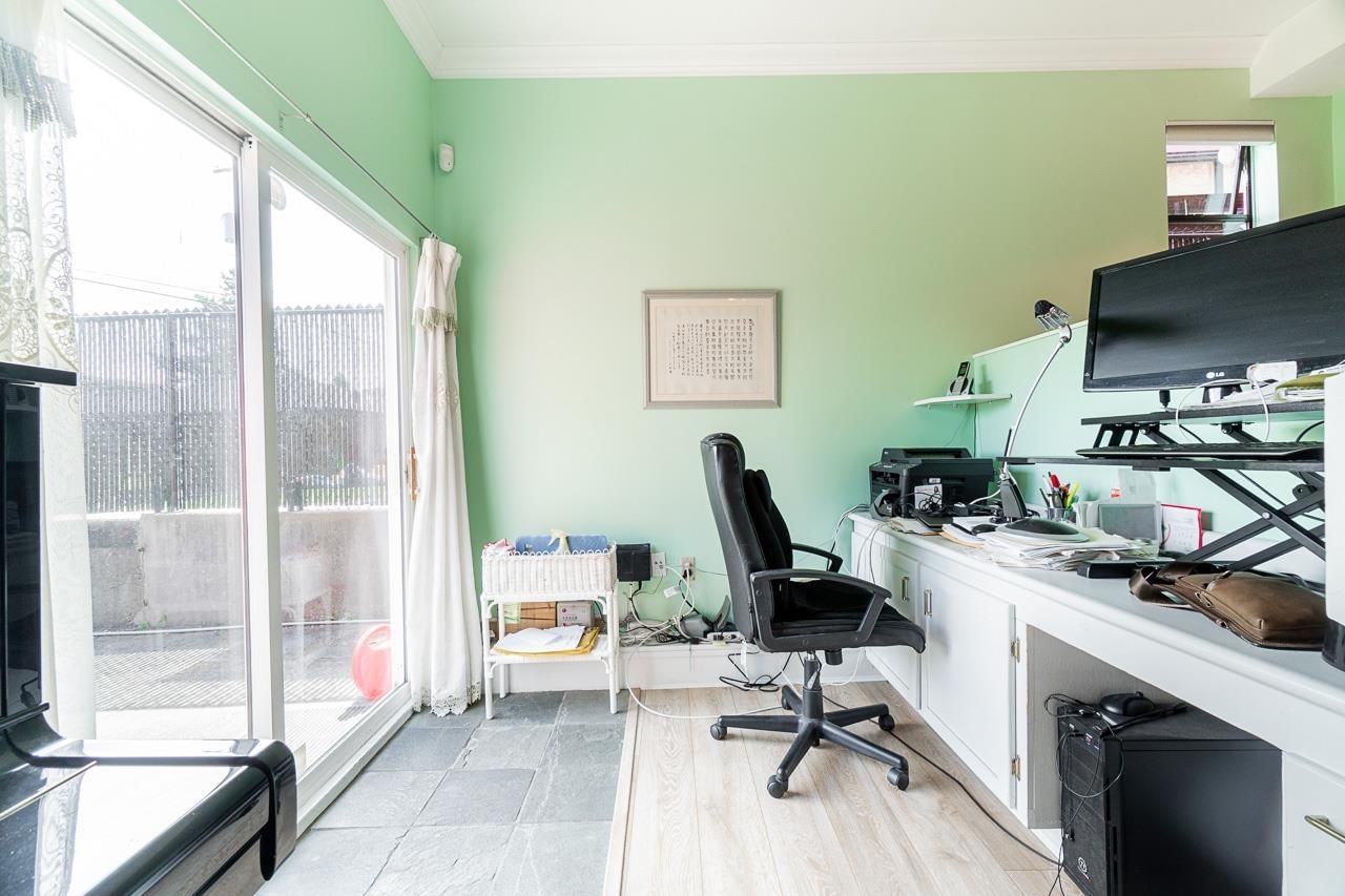 Listing Image 18