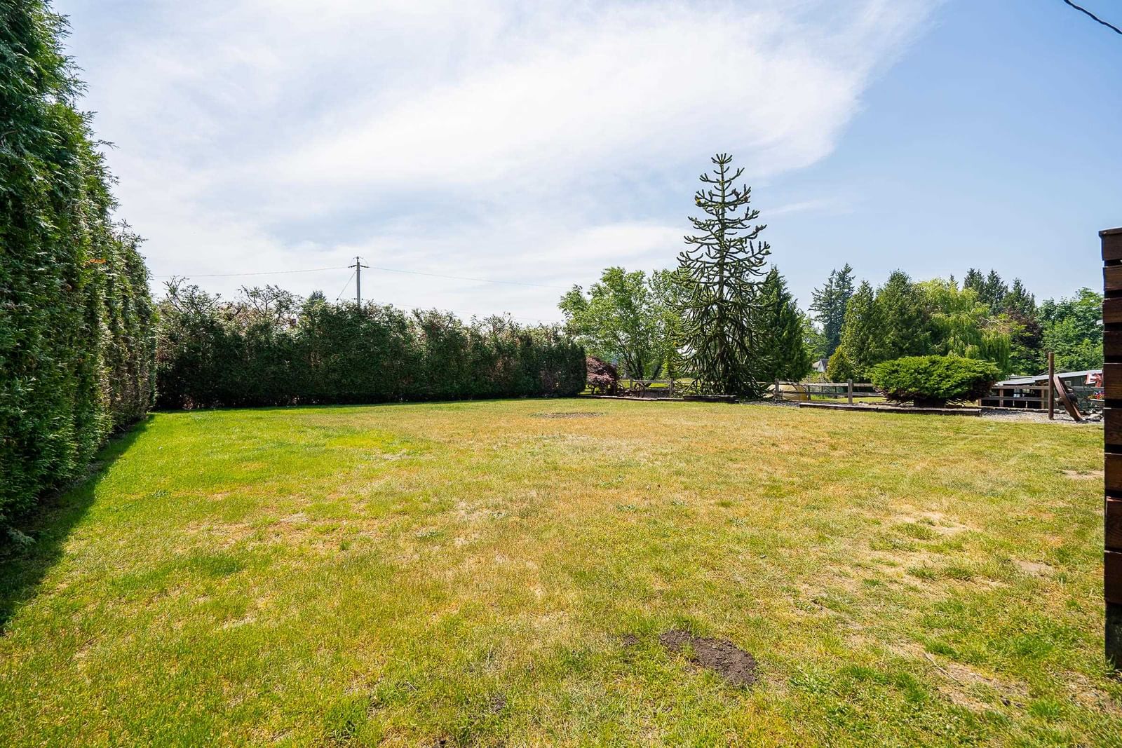 Listing Image 28