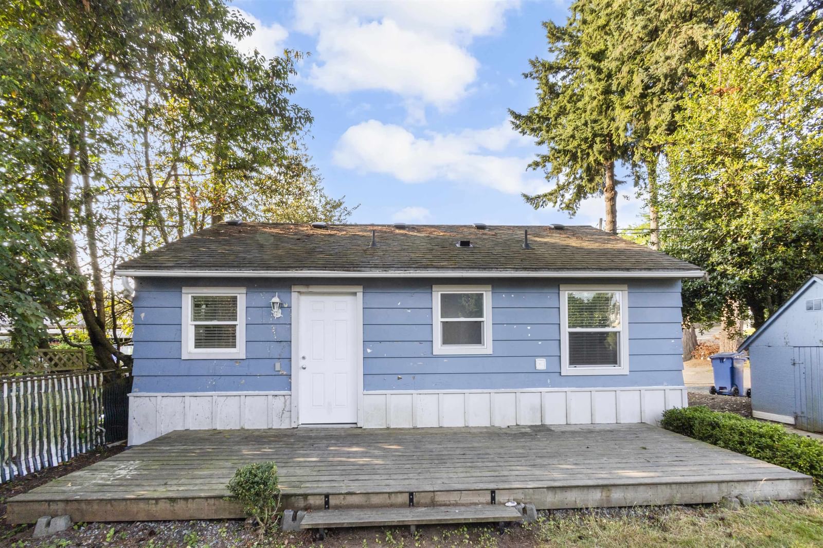 Listing Image 23