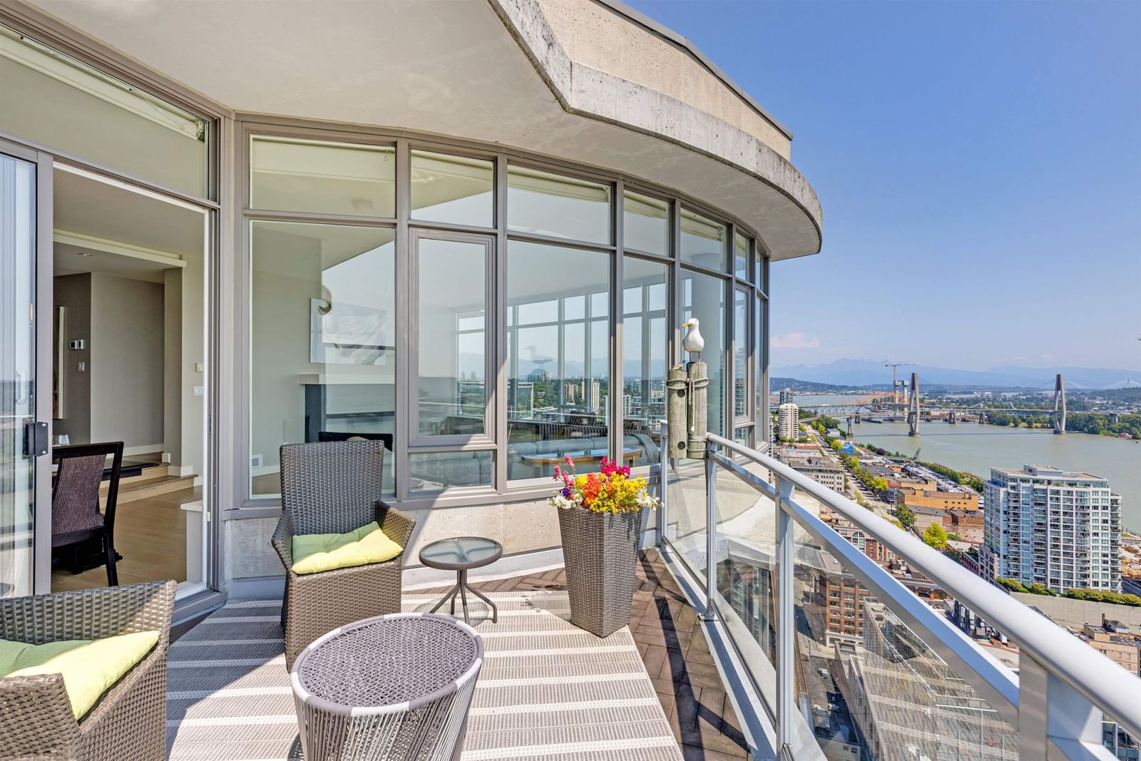 Listing Image 24