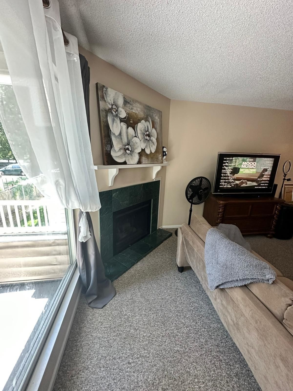 Listing Image 28