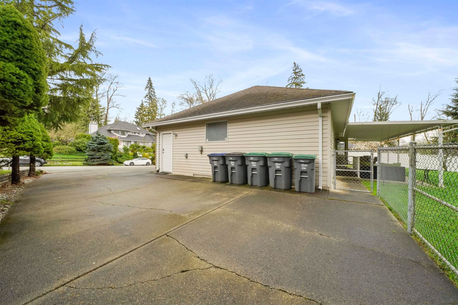 Listing Image 39