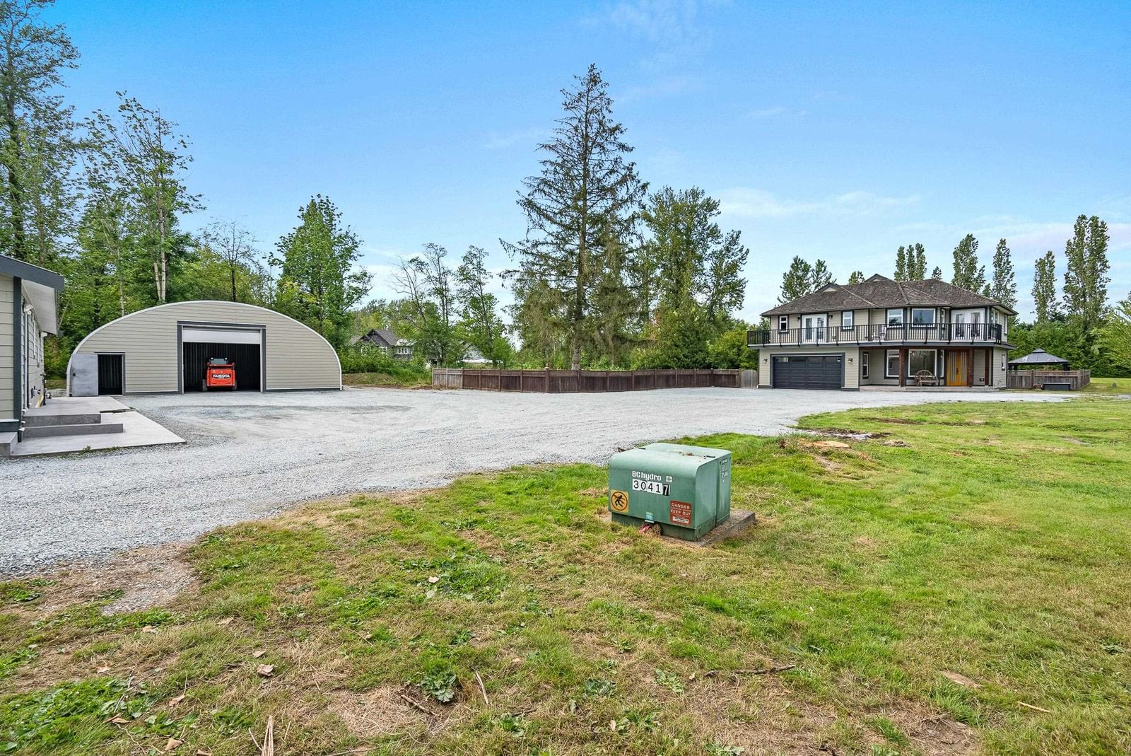 Listing Image 11