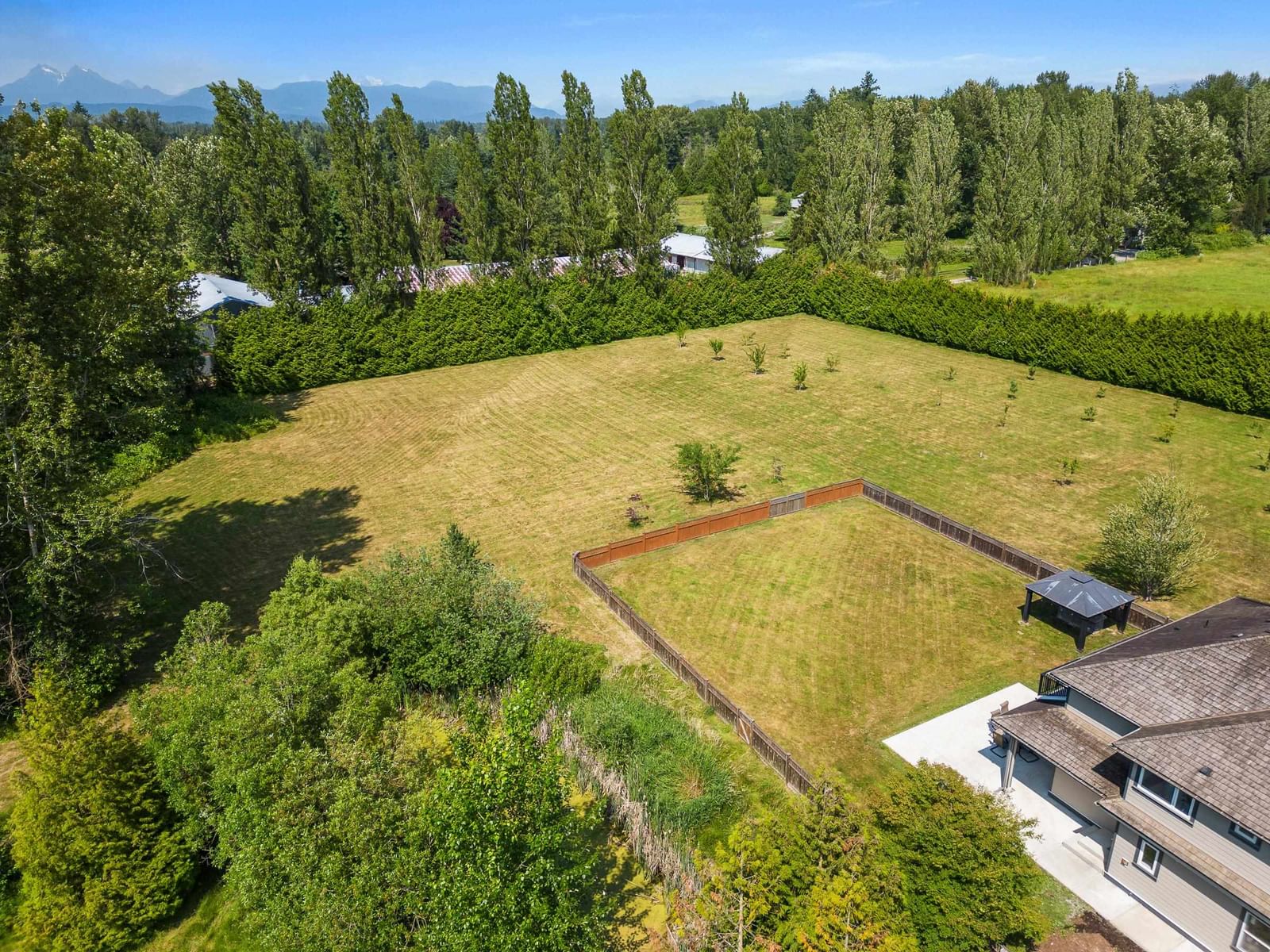 Listing Image 39