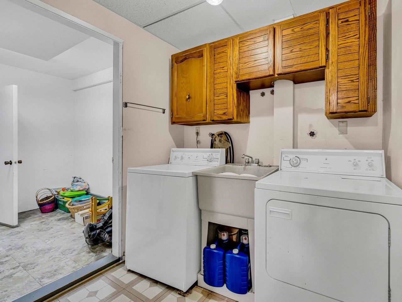 Listing Image 26