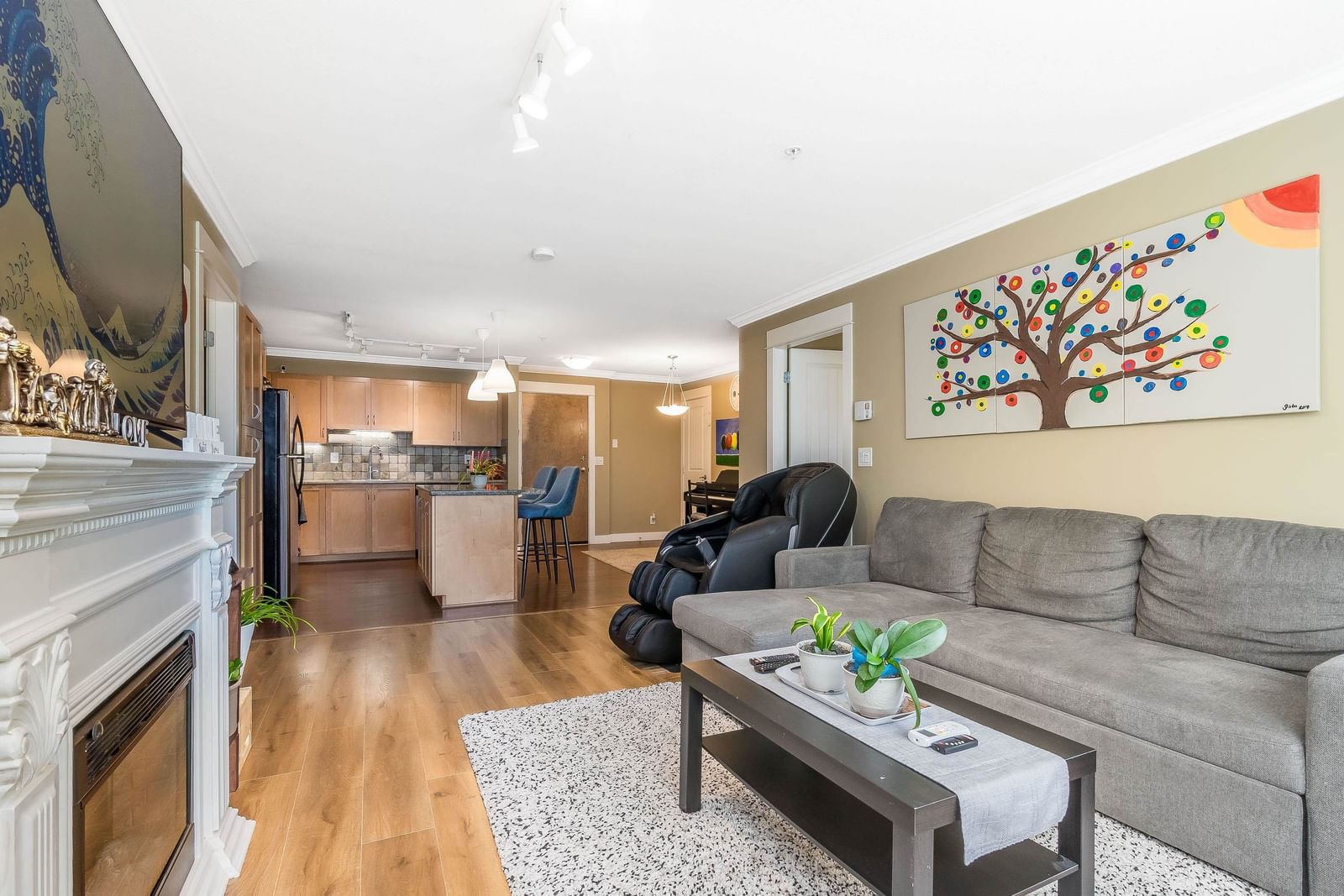 Listing Image 21