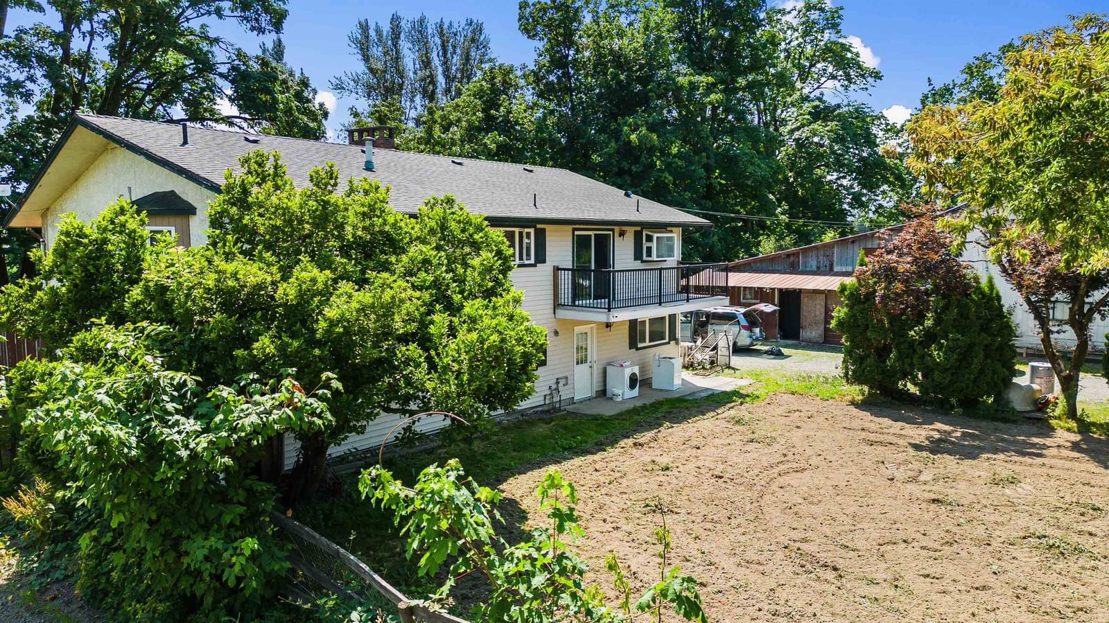 Listing Image 24