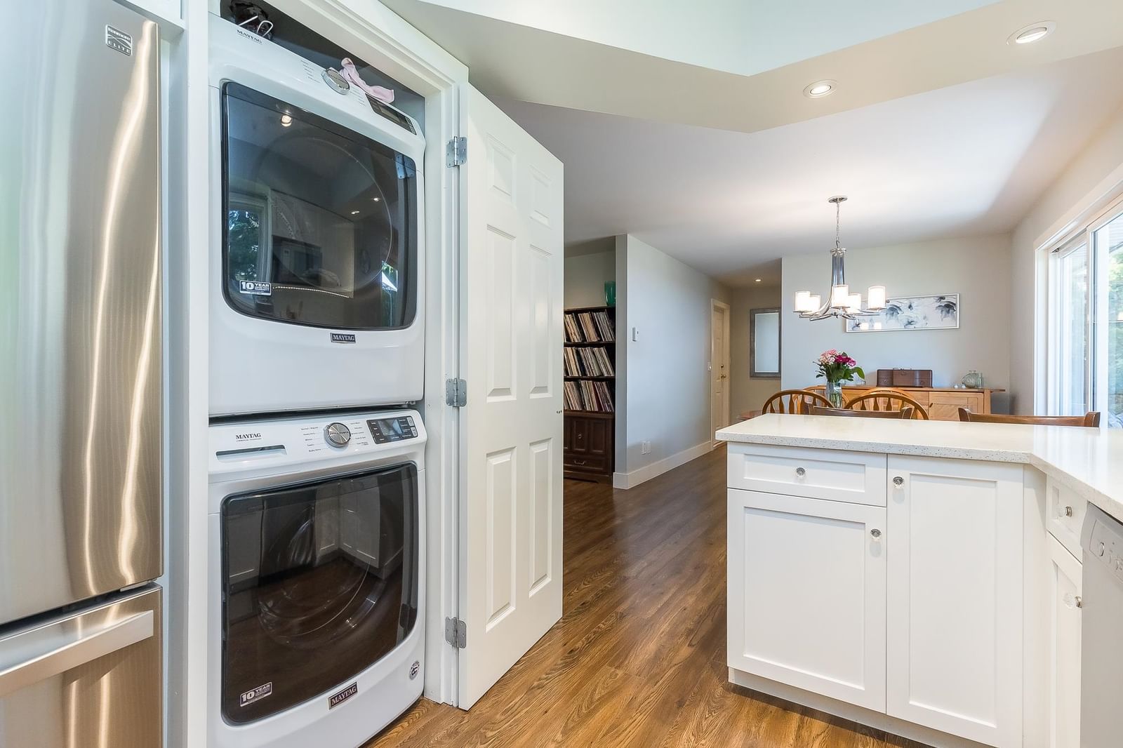 Listing Image 19