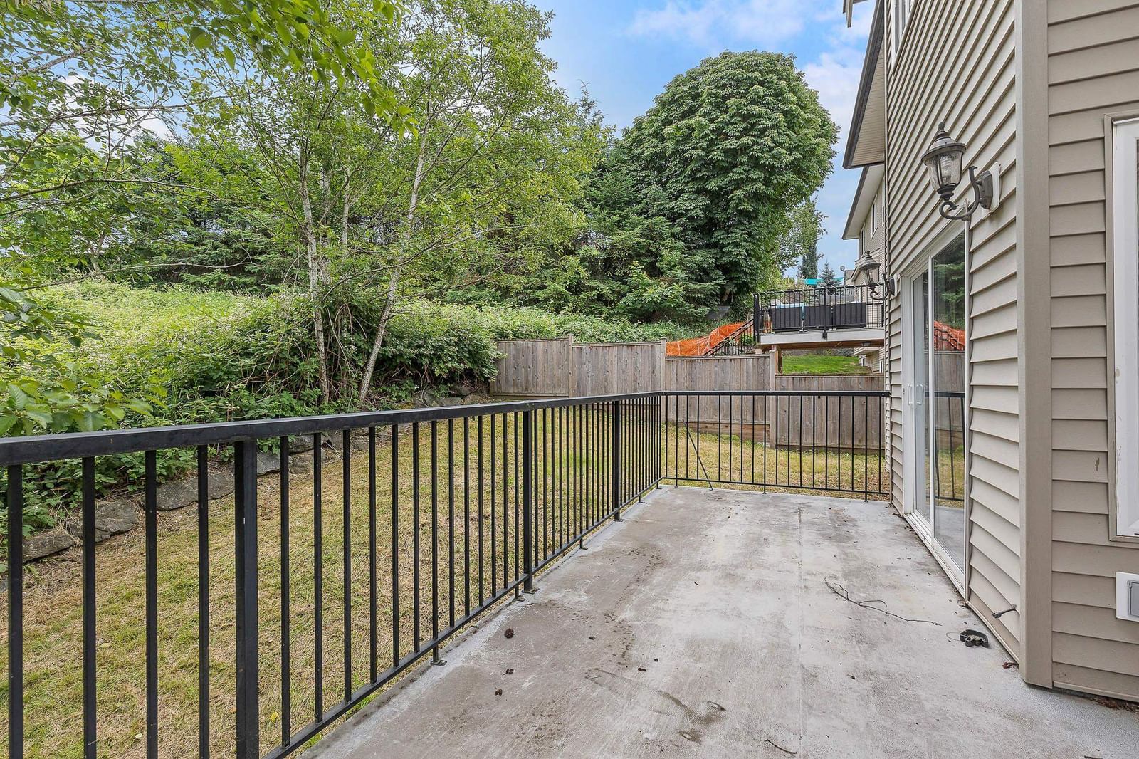 Listing Image 17