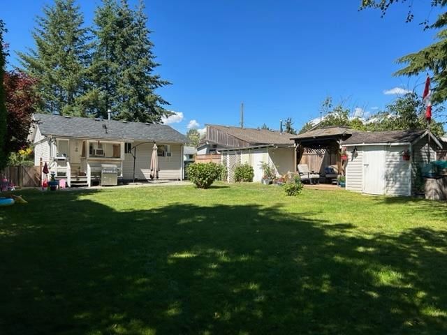 Listing Image 5
