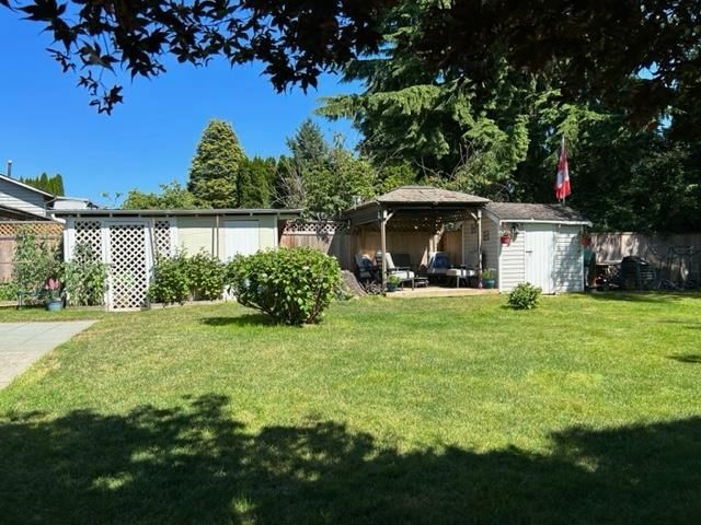 Listing Image 6