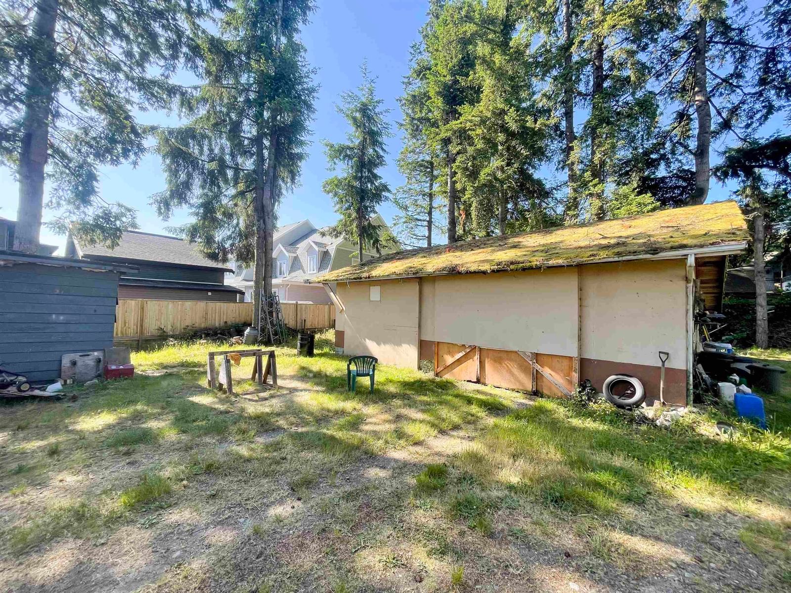 Listing Image 6