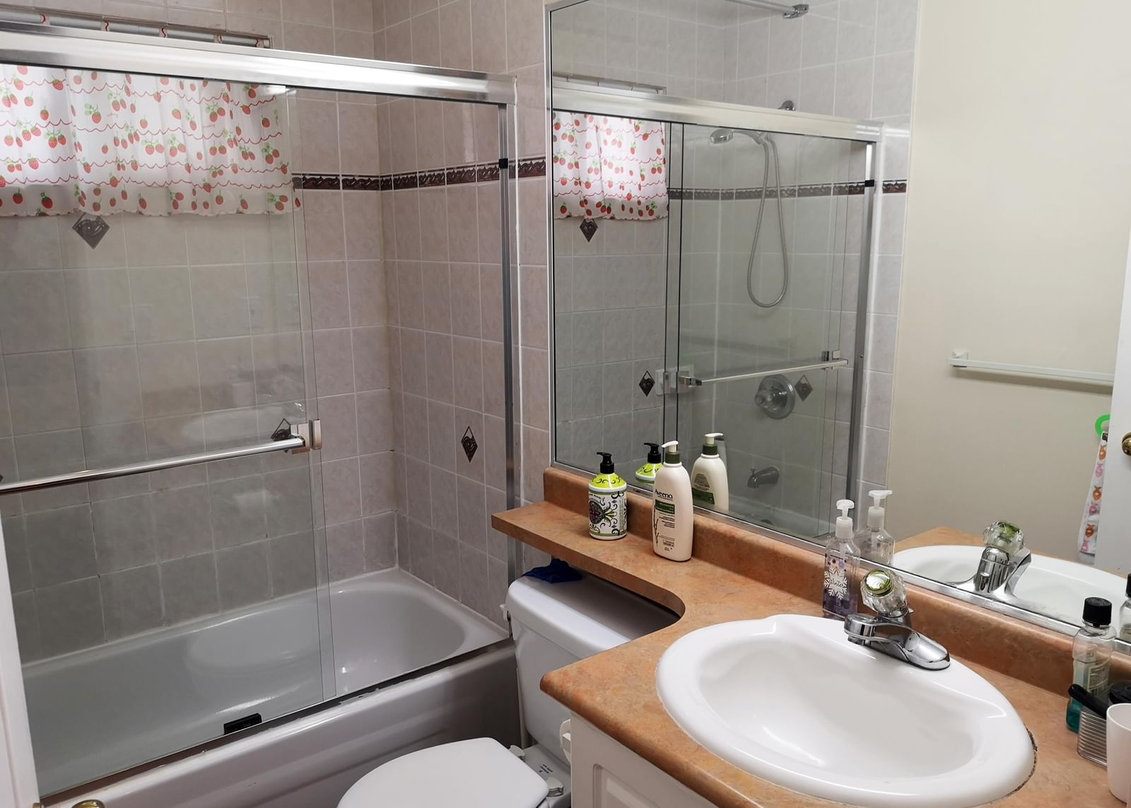 Listing Image 13