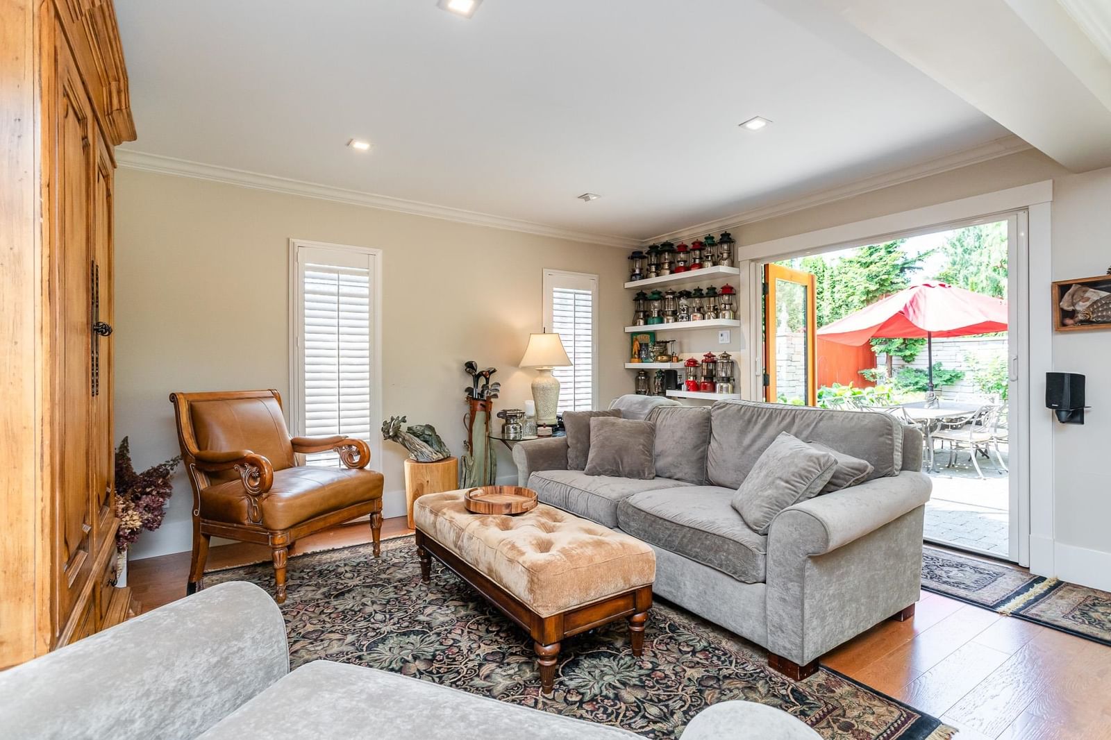 Listing Image 15