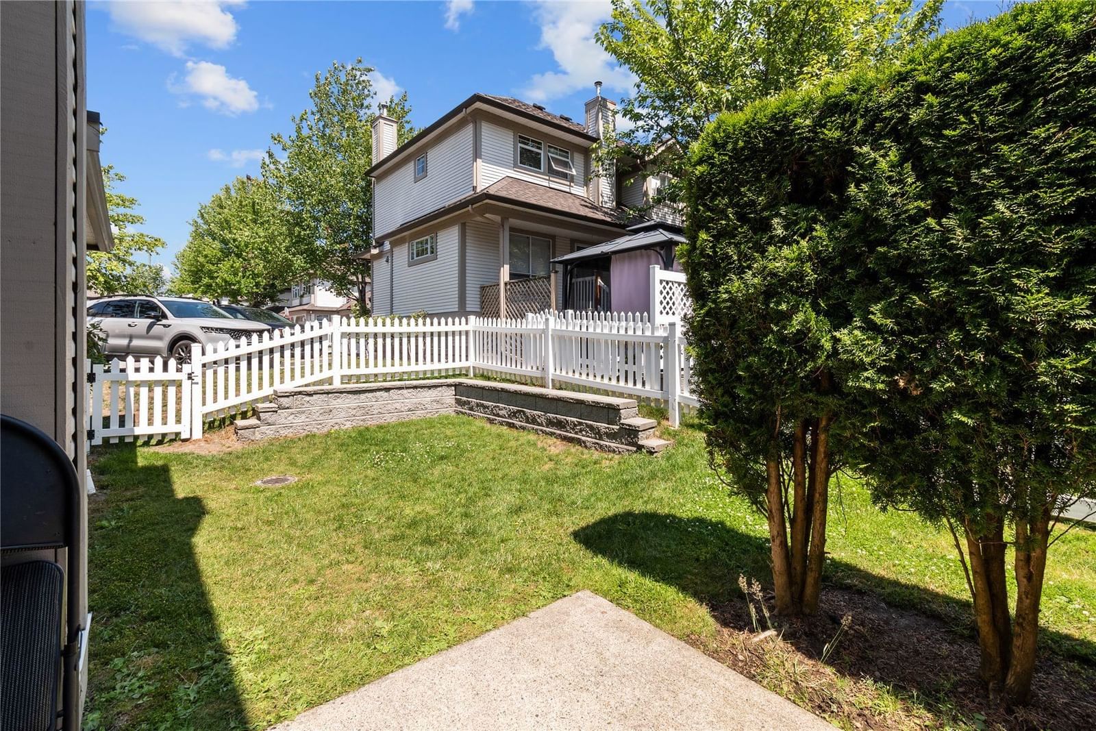 Listing Image 19