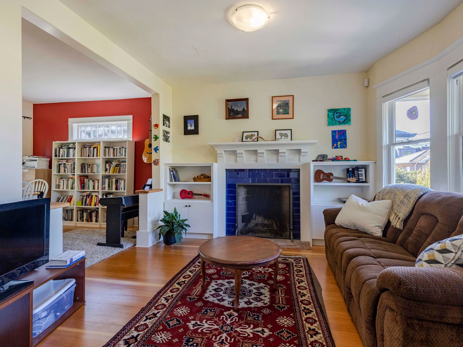 Listing Image 6