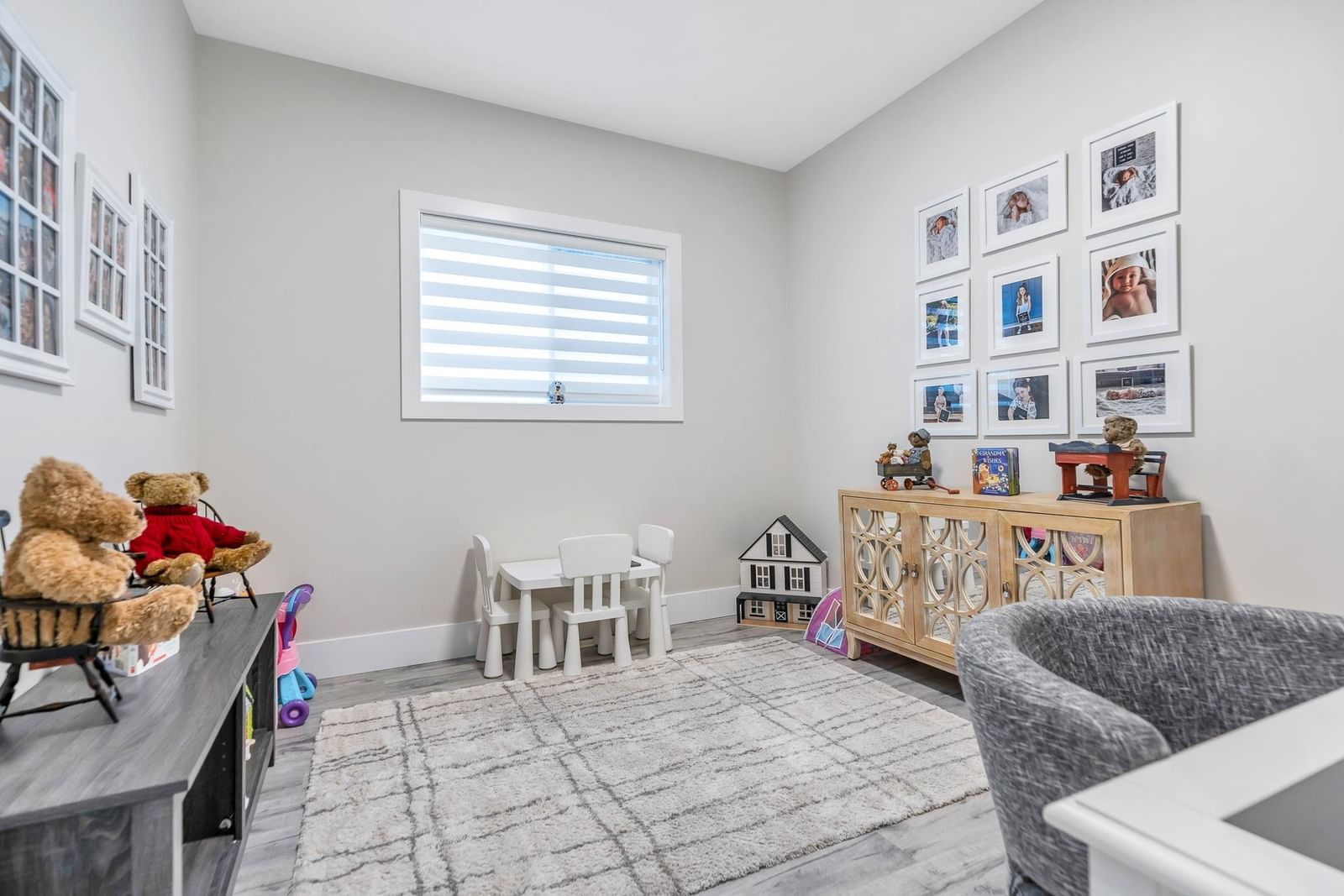 Listing Image 15