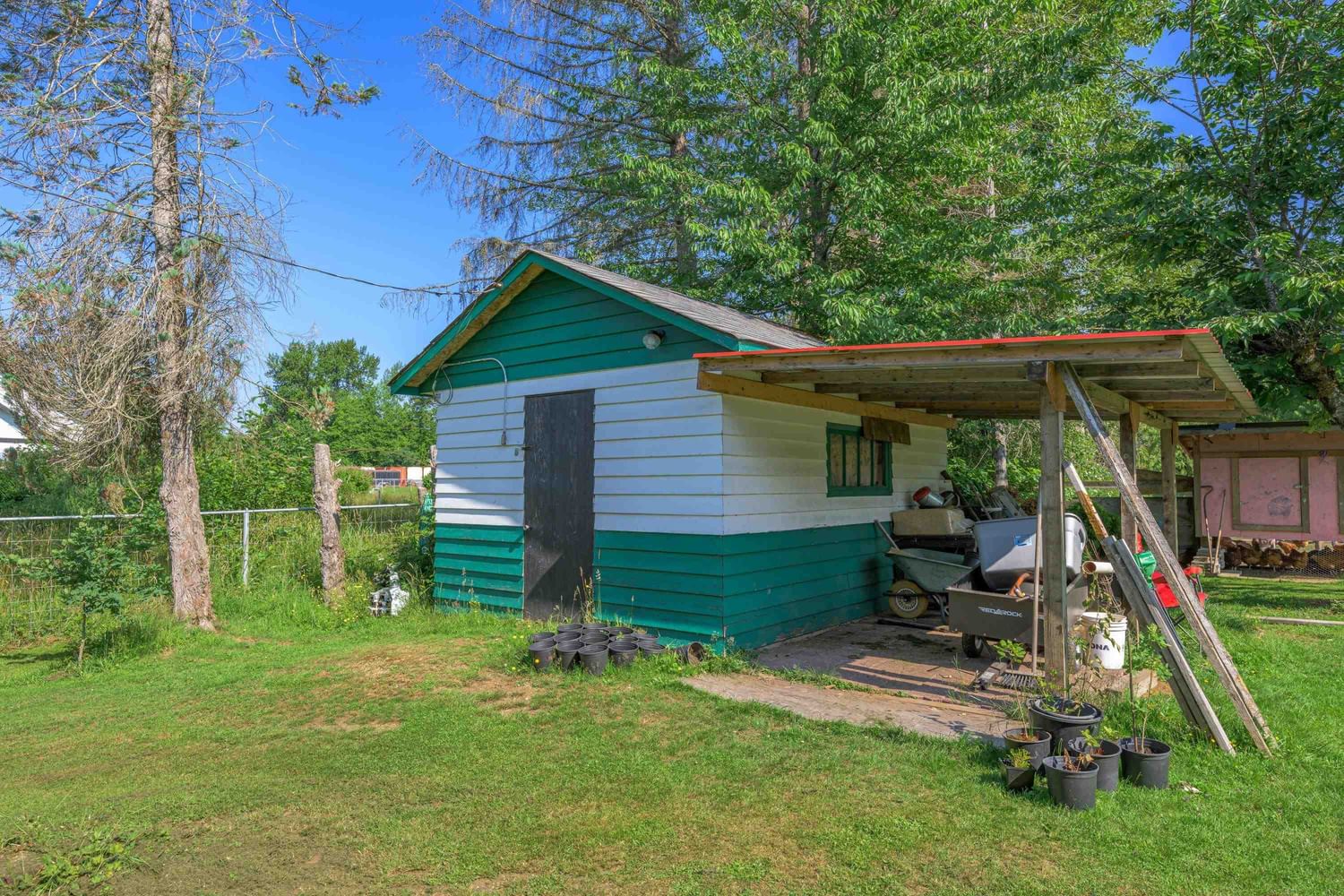 Listing Image 8