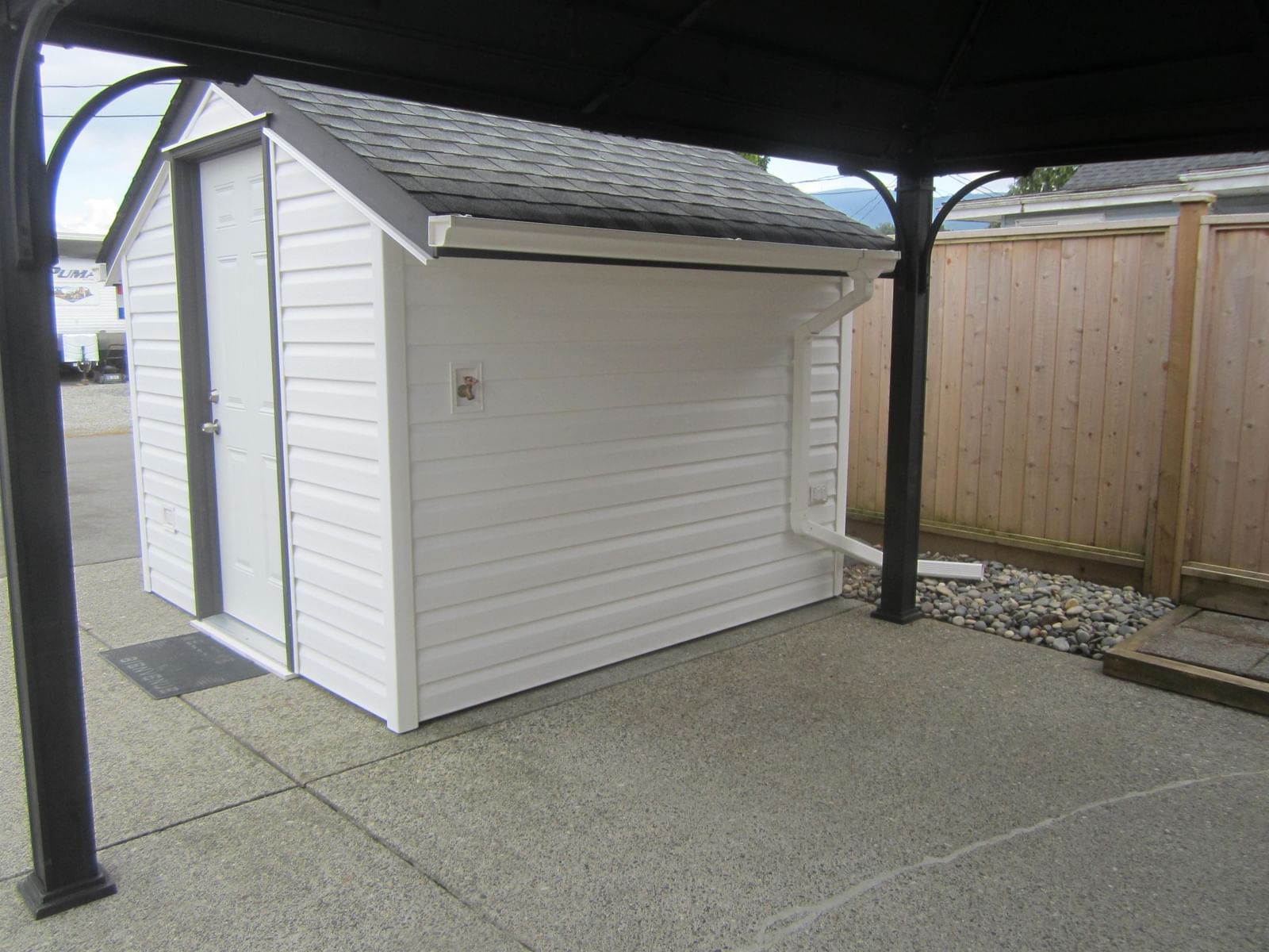 Listing Image 6