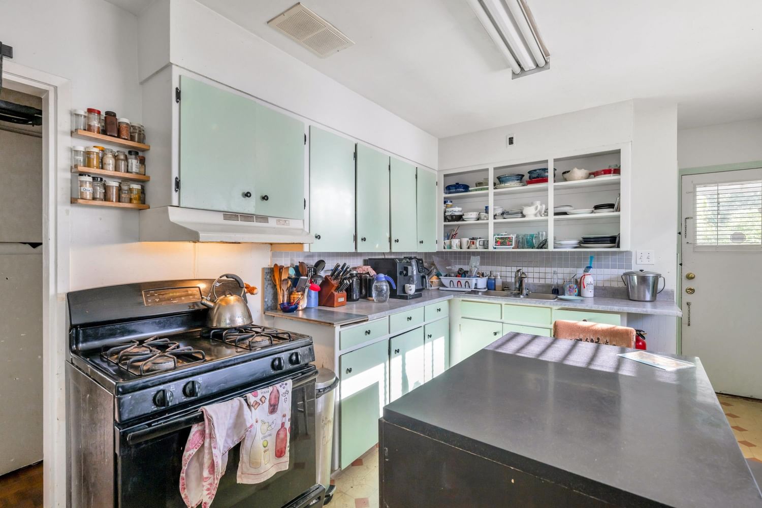 Listing Image 13