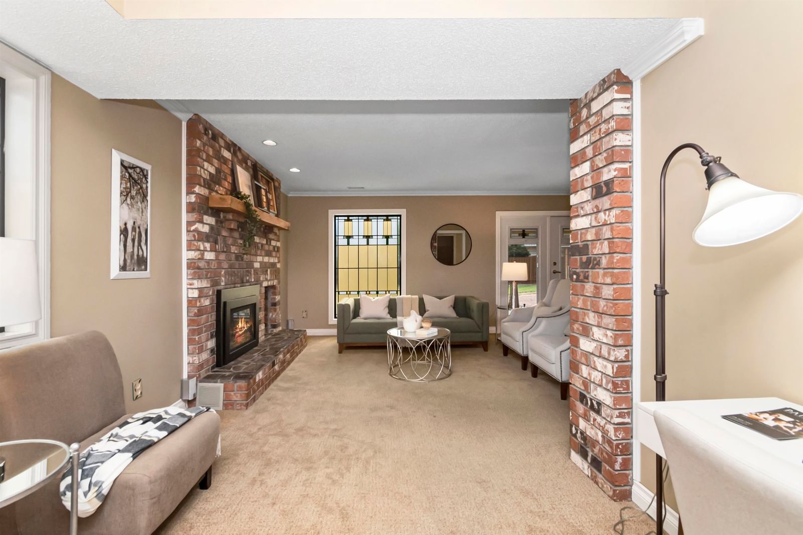 Listing Image 14