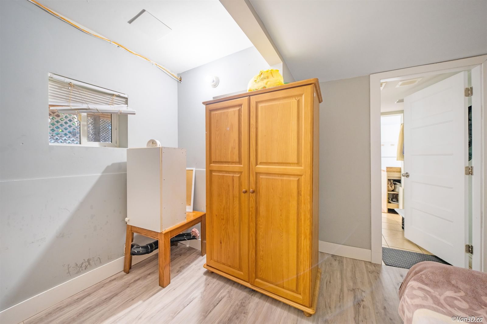 Listing Image 21