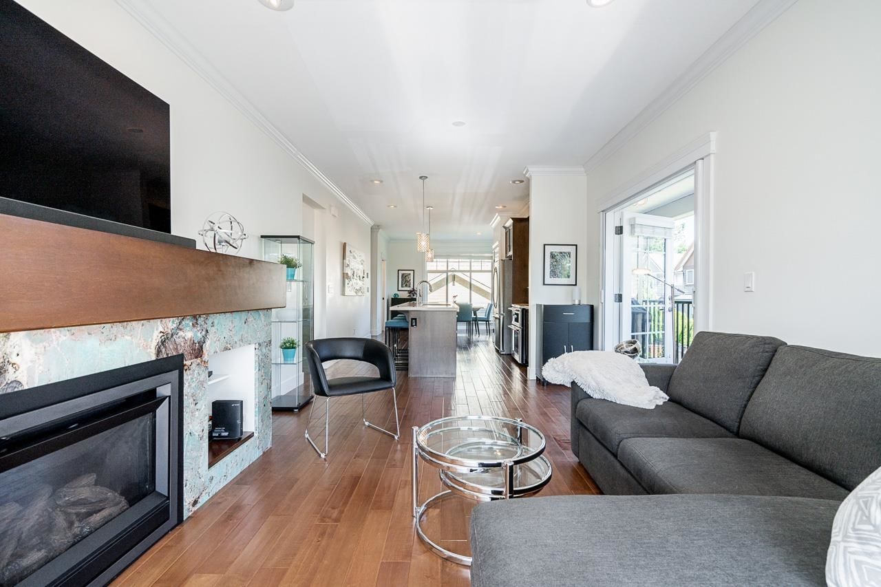 Listing Image 16