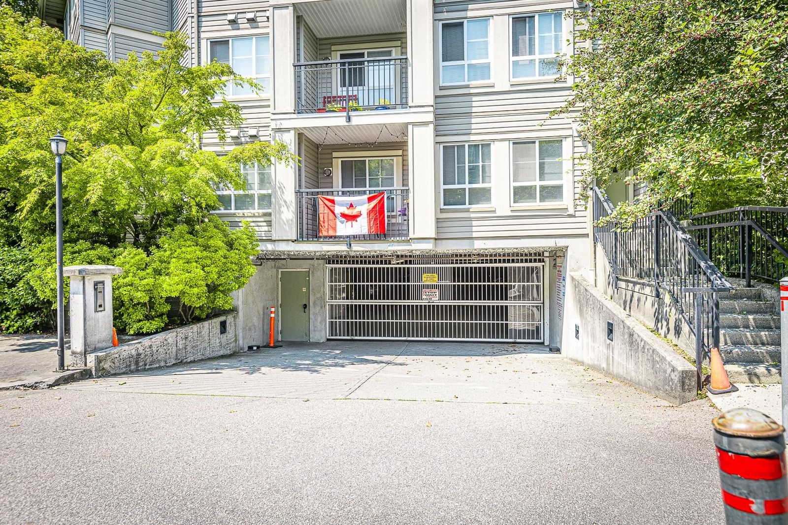Listing Image 22