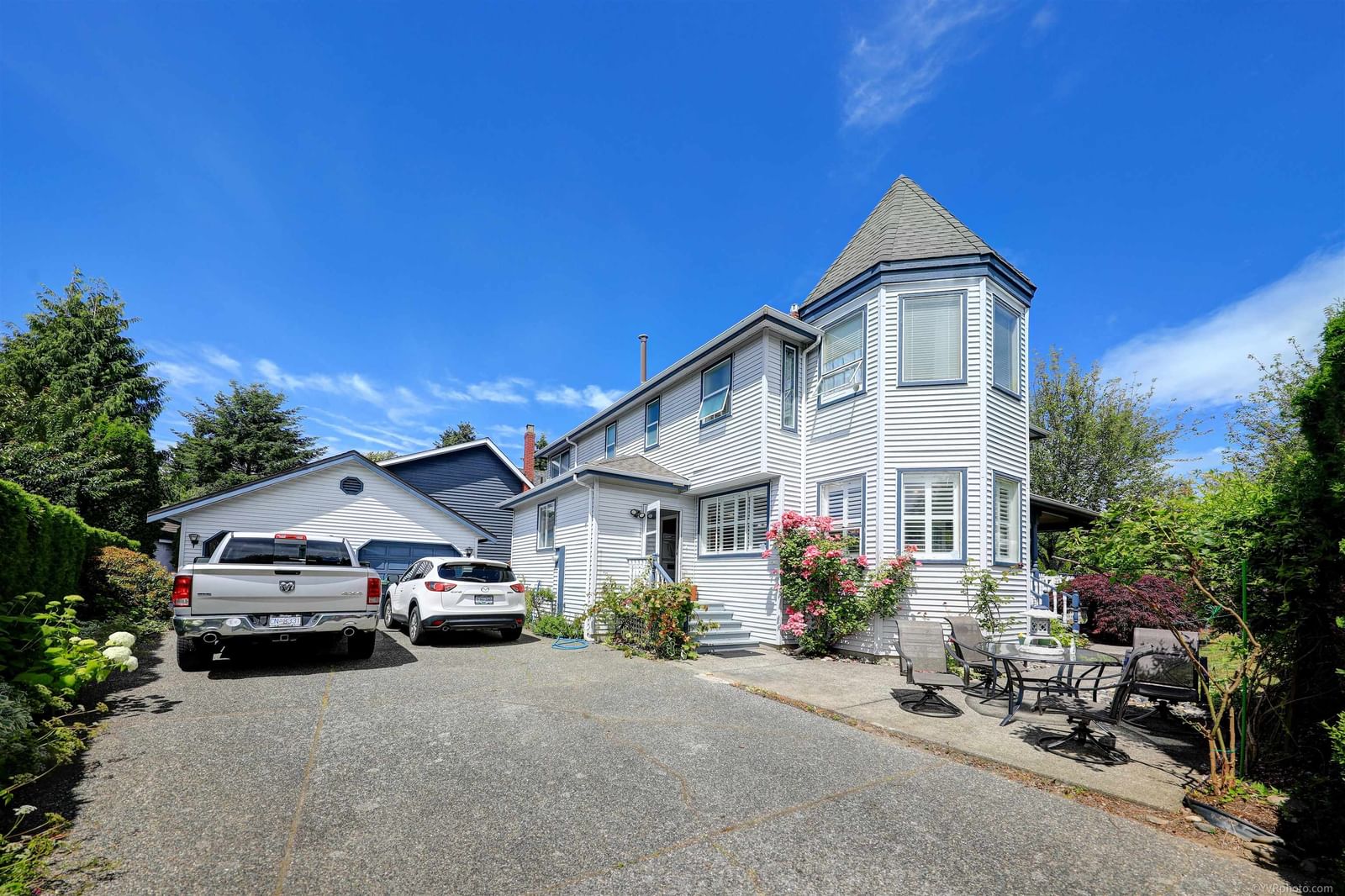 Listing Image 3