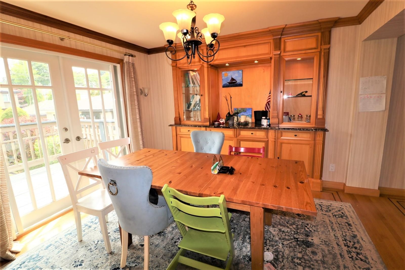 Listing Image 6