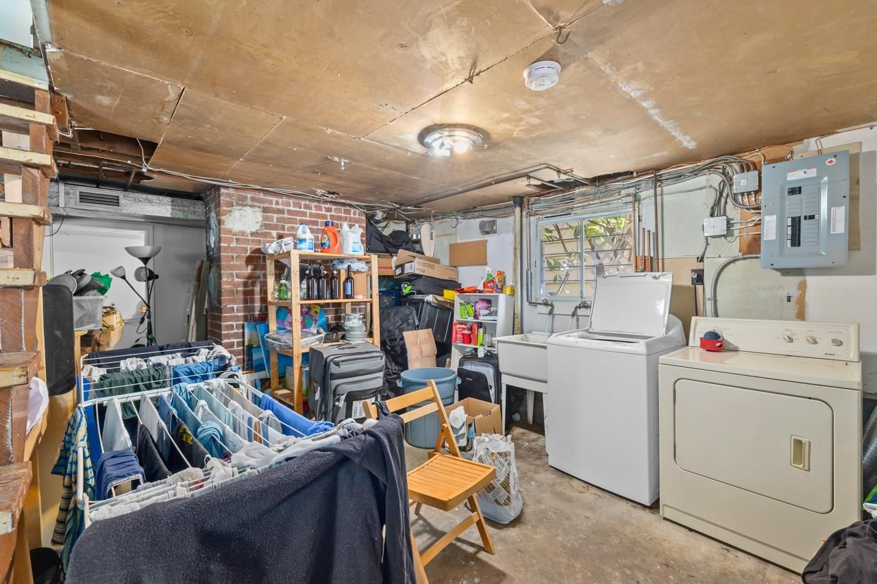 Listing Image 16