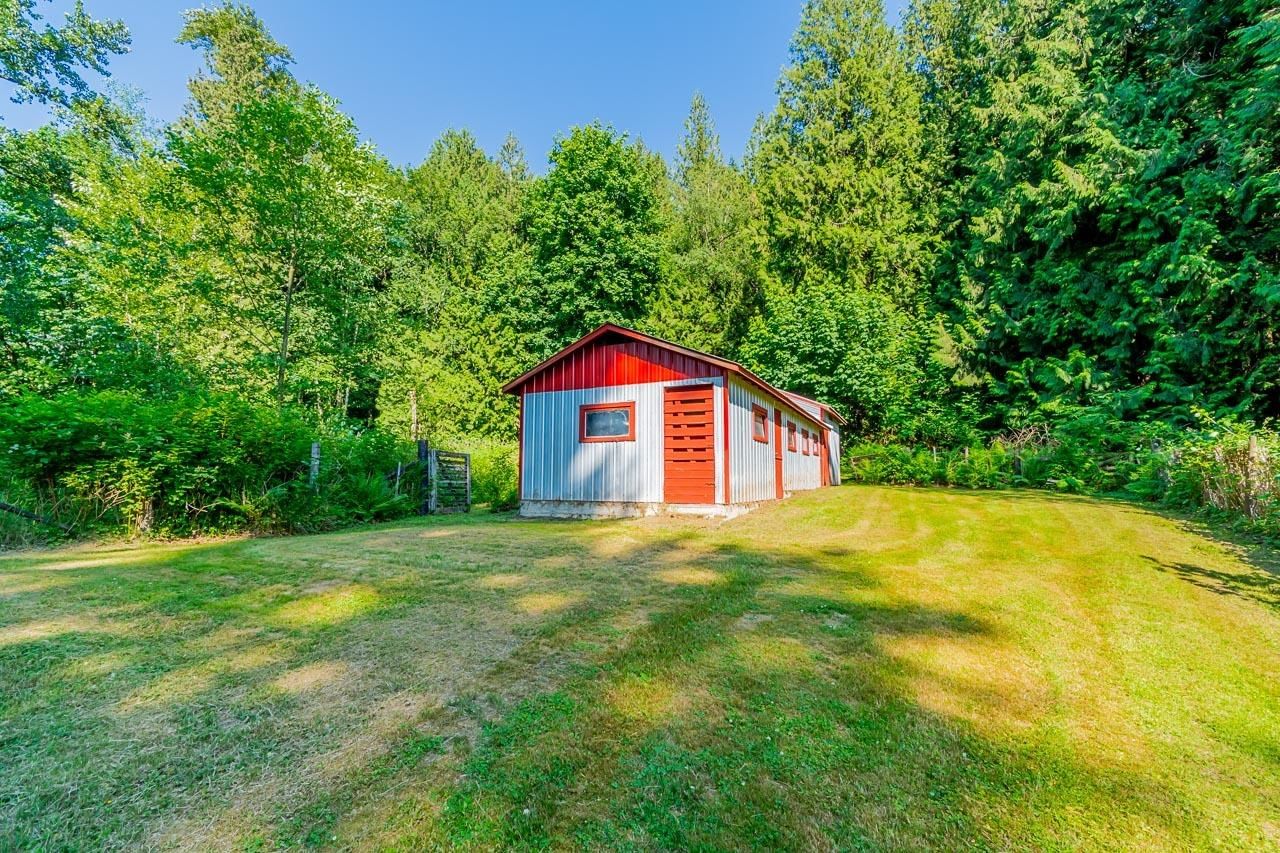Listing Image 6