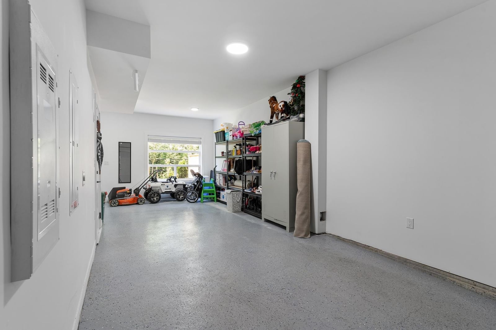 Listing Image 34