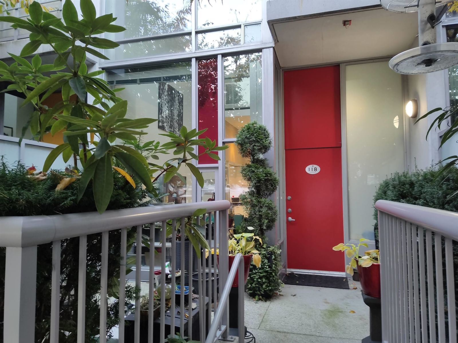 Listing Image 13