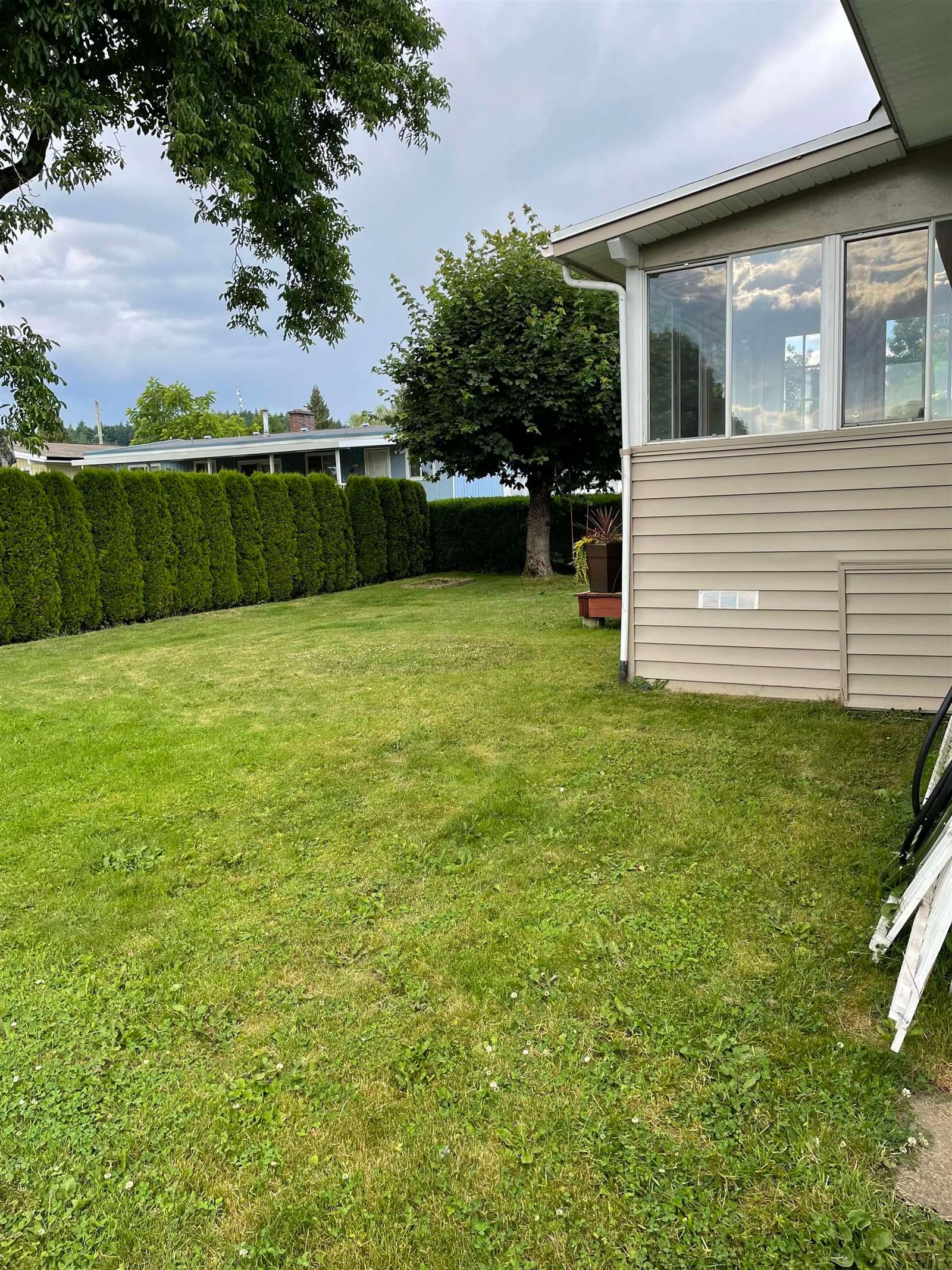 Listing Image 33