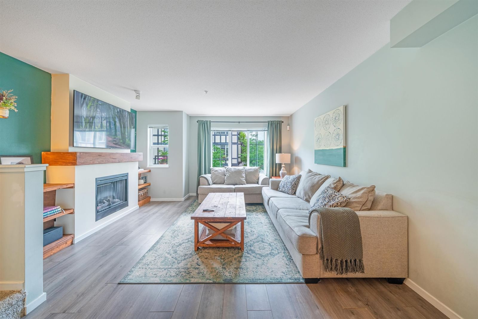Listing Image 13