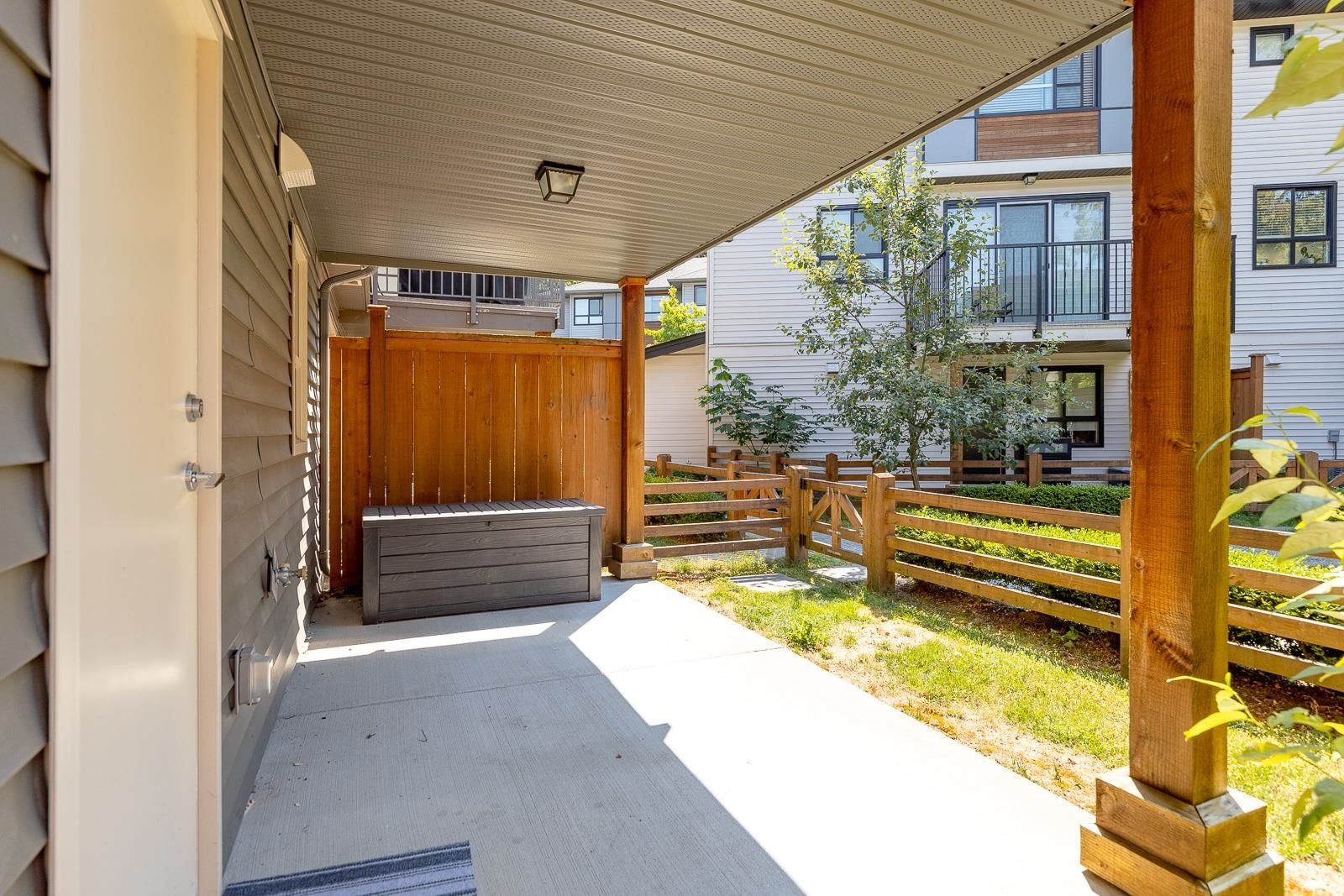 Listing Image 25