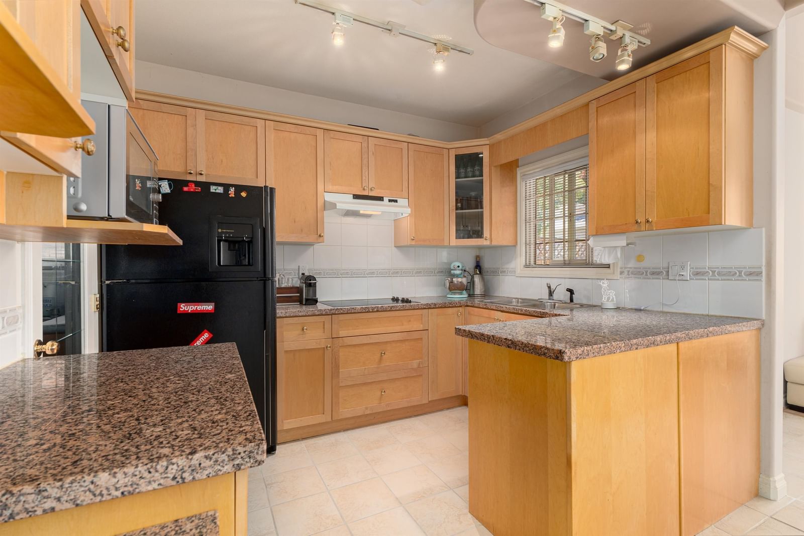 Listing Image 13