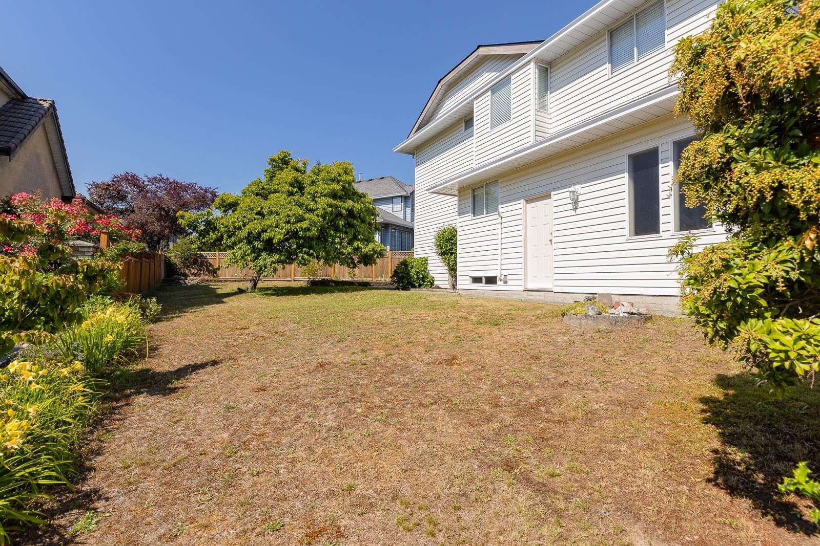 Listing Image 37