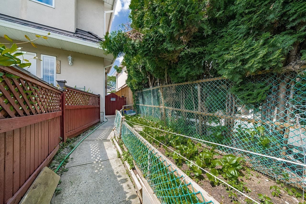 Listing Image 13