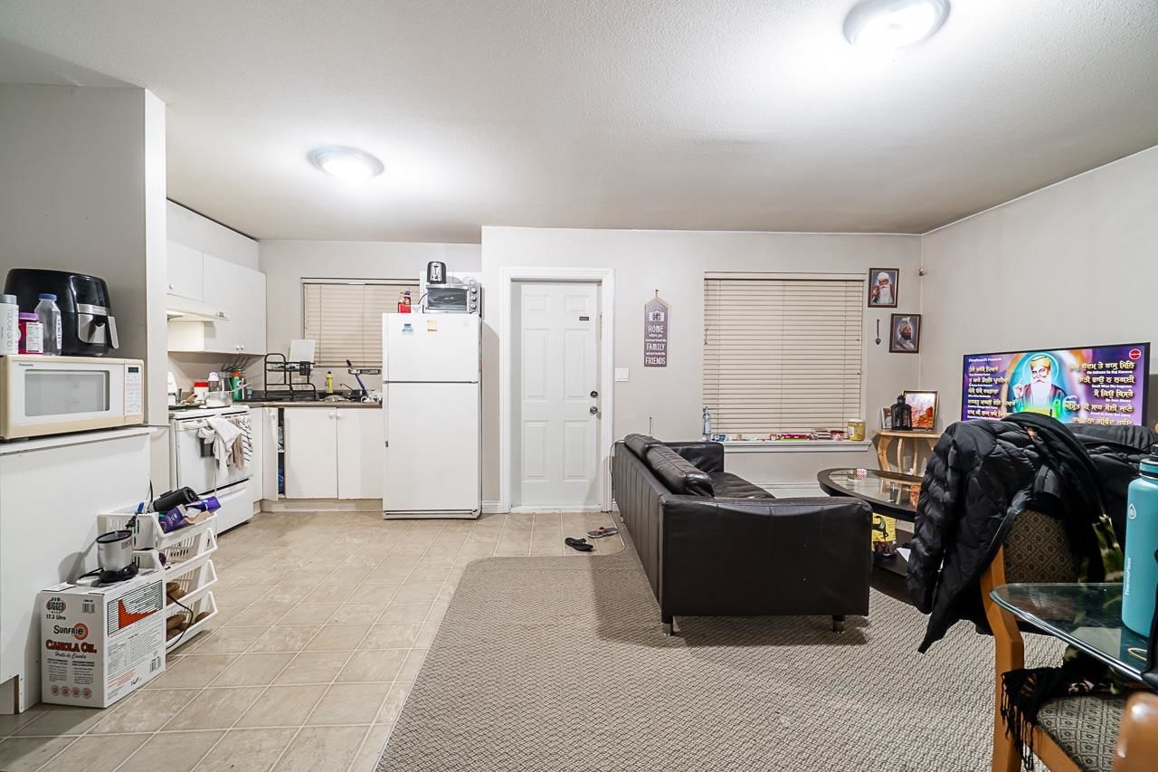Listing Image 25
