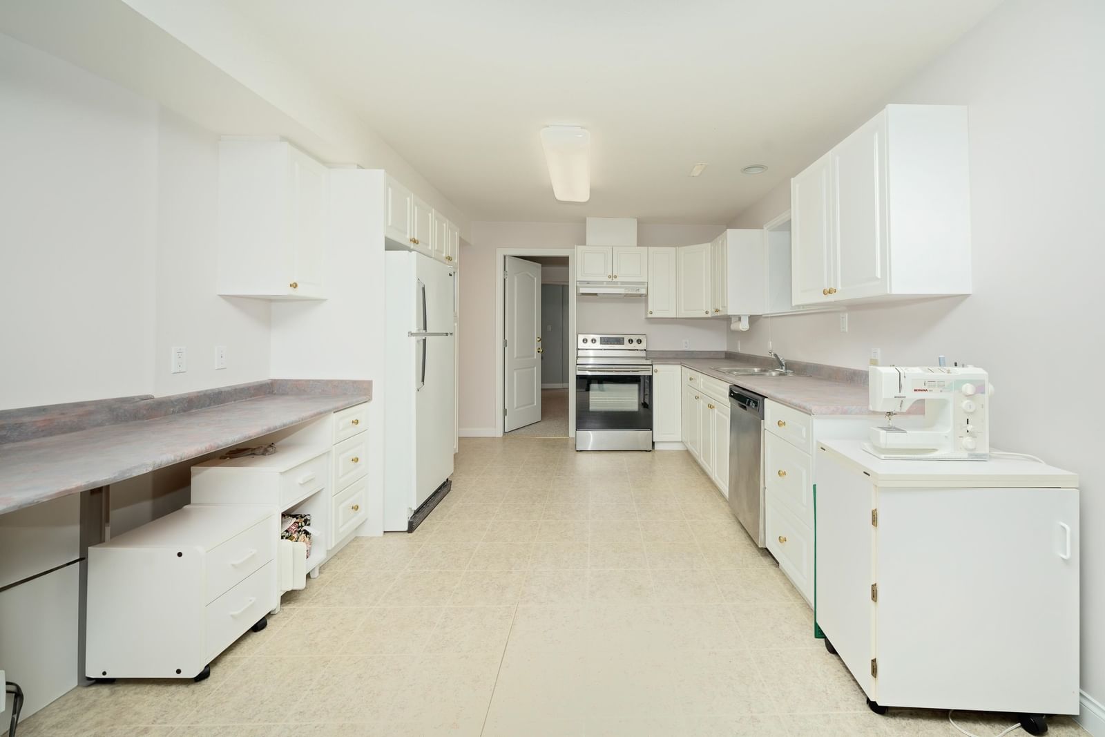 Listing Image 21