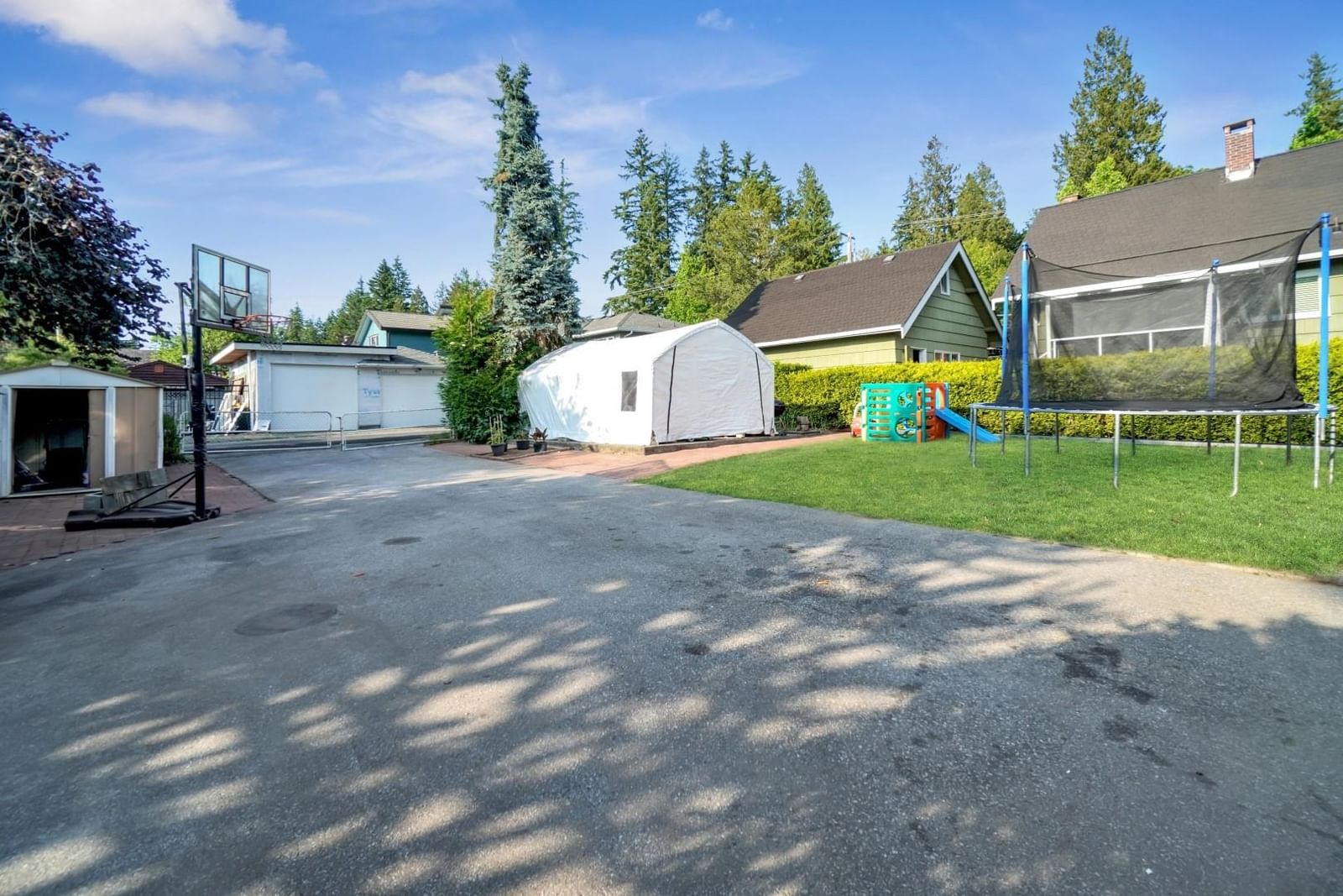 Listing Image 36
