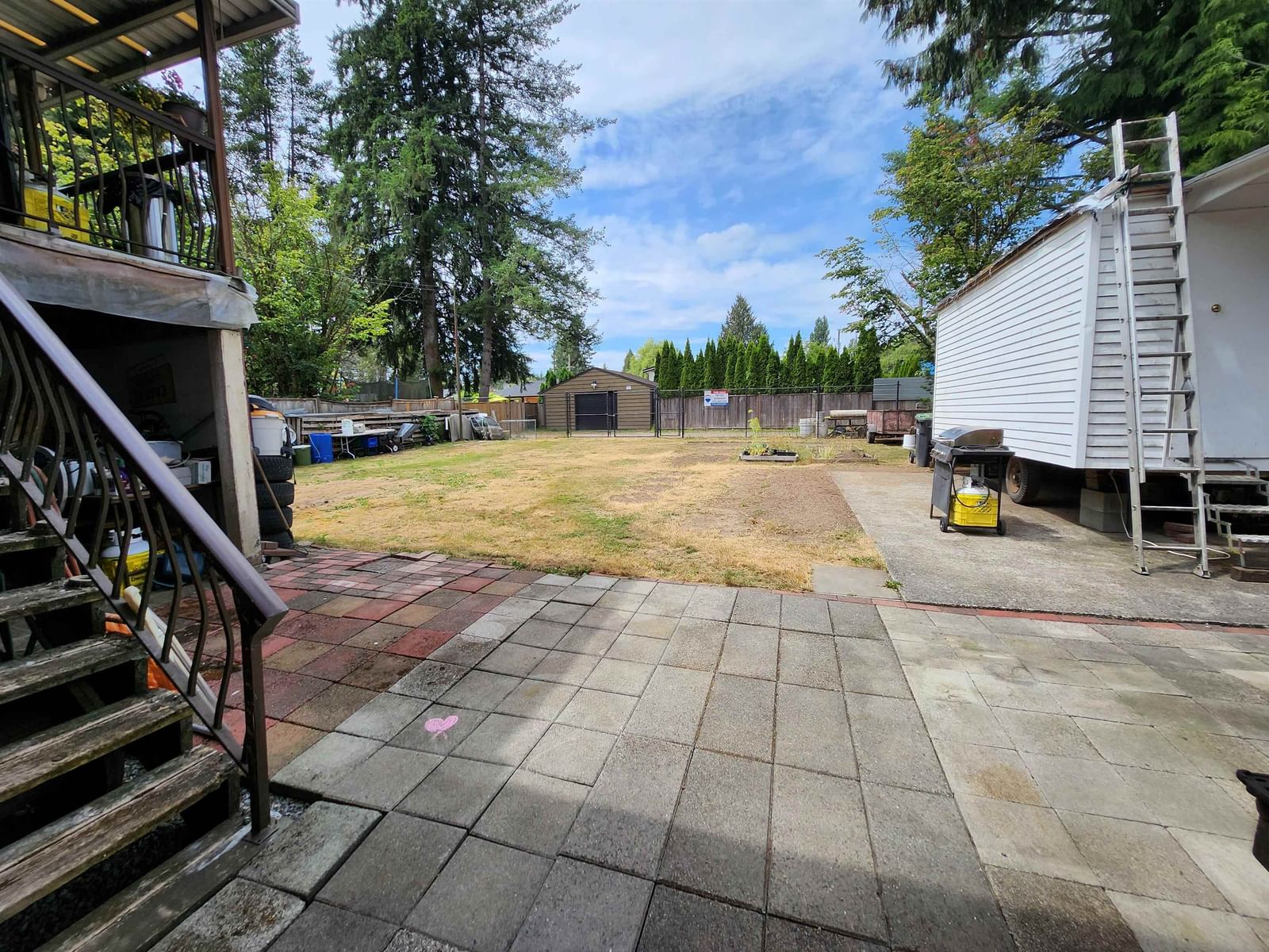 Listing Image 18