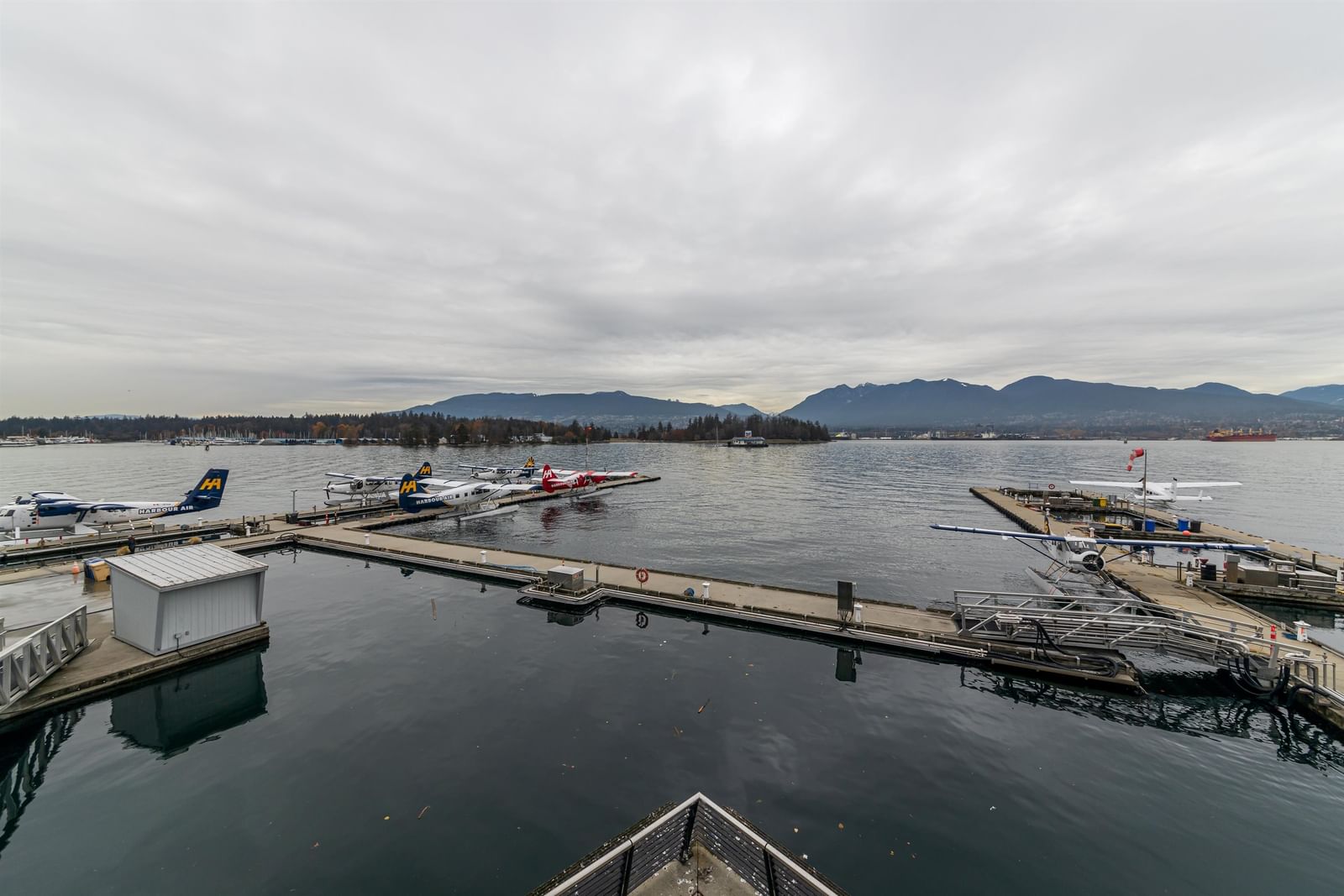 Listing Image 35