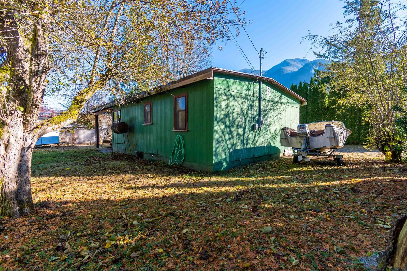 Listing Image 14