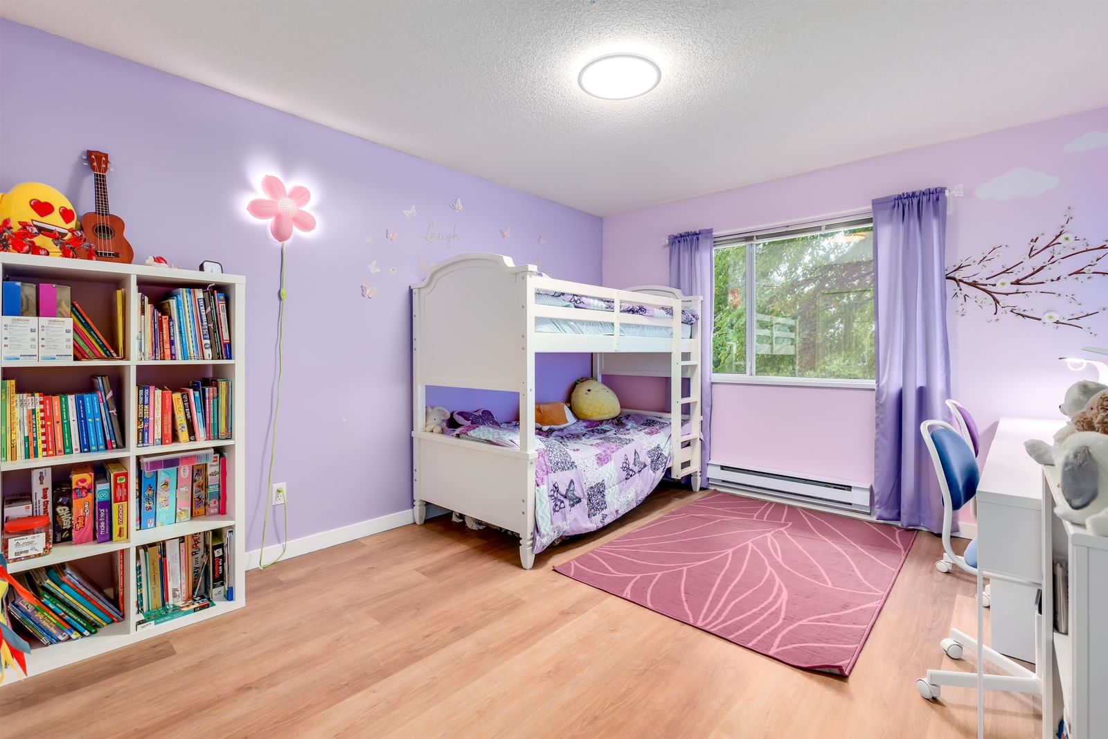 Listing Image 15